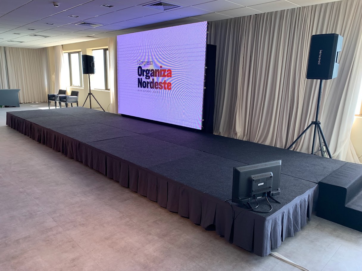 Painel de Led, sonorização, palco, locação de tv 