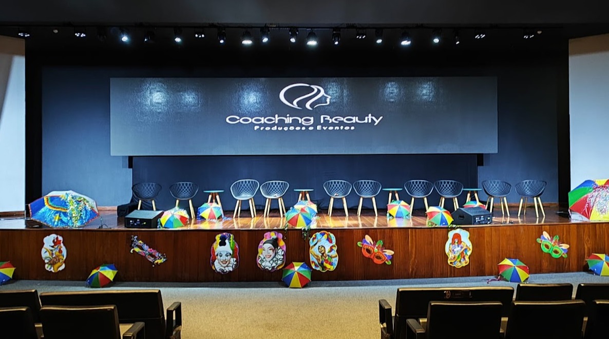 painel de led, sonorização, locação de mesa de canto, locação de cadeiras